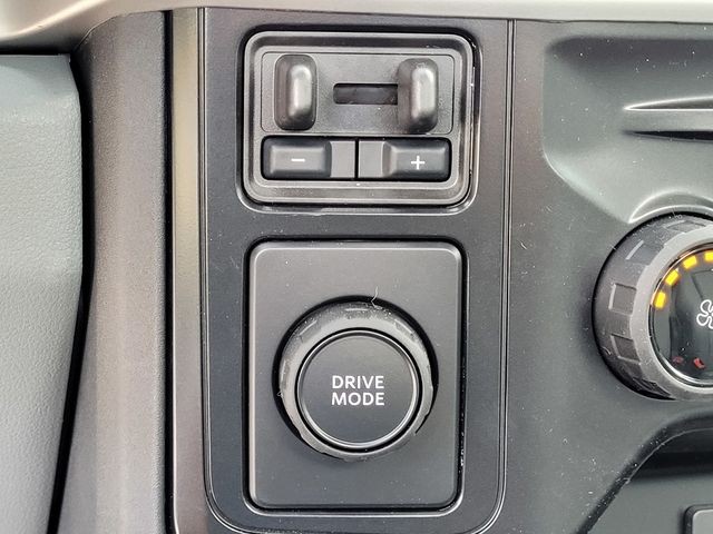 New 2026 Oxford White Ford F-250® XL image 23