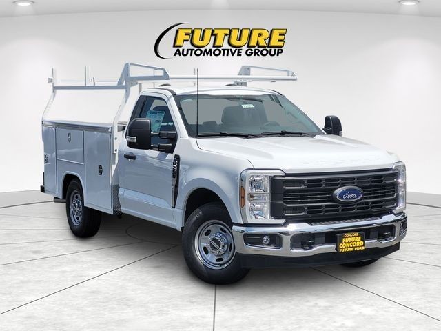 New 2026 Oxford White Ford F-250® XL image 26