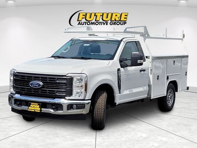 New 2026 Oxford White Ford F-250® XL image 27
