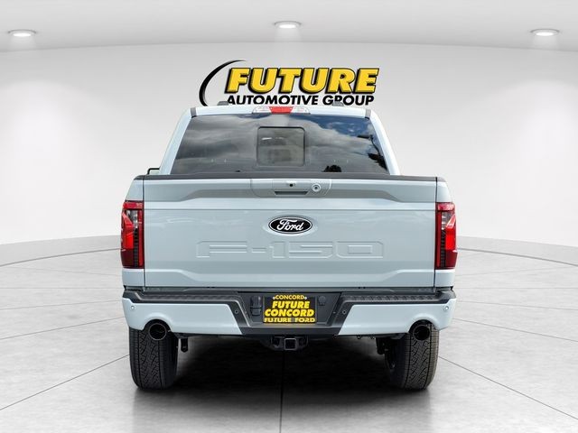 New 2026 Avalanche Ford XLT image 4