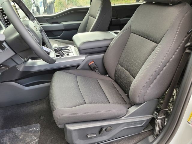 New 2026 Avalanche Ford XLT image 40