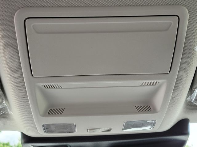 New 2026 Oxford White Ford Big Bend® image 18