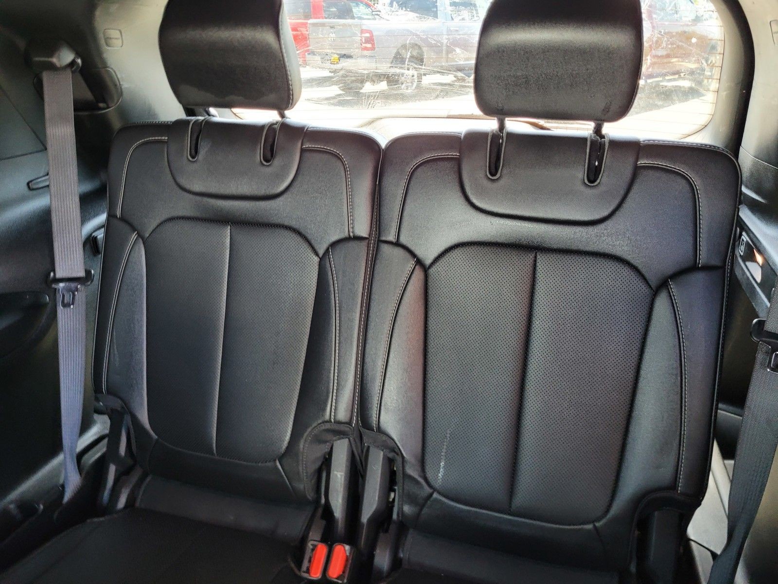 Used 2024 Black Jeep Limited image 19