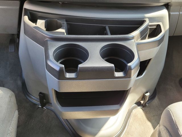 Used 2013 Oxford White Ford XLT image 26