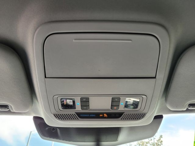 Used 2023 White Ford XLT image 19