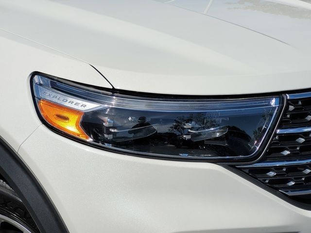 Used 2023 White Ford XLT image 39