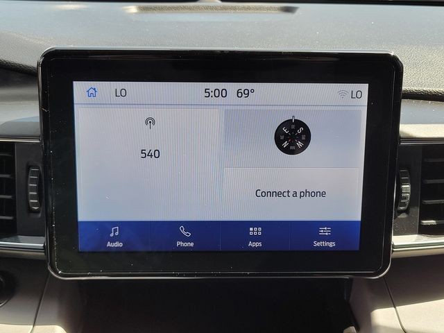 Used 2023 White Ford XLT image 42