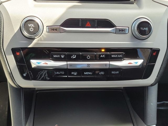 Used 2023 White Ford XLT image 53
