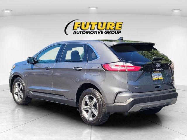Used 2024 Gray Ford SEL image 7