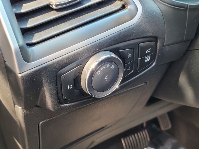 Used 2024 Gray Ford SEL image 20