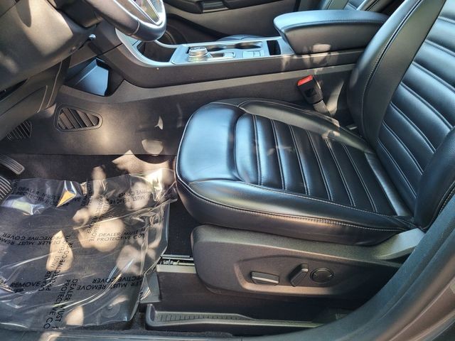 Used 2024 Gray Ford SEL image 24