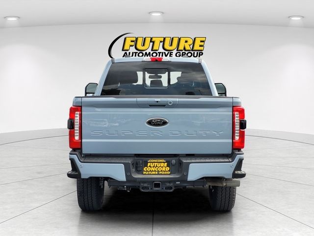 Used 2025 Gray Ford Lariat image 5