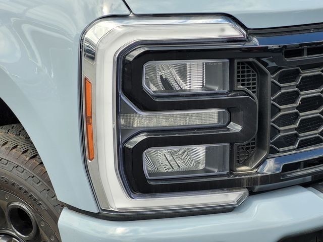 Used 2025 Gray Ford Lariat image 11
