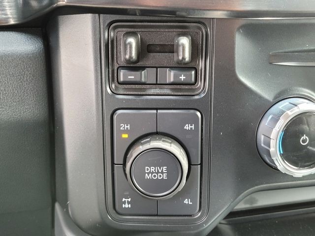 Used 2025 Gray Ford Lariat image 20
