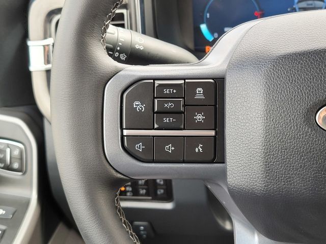 Used 2025 Gray Ford Lariat image 21
