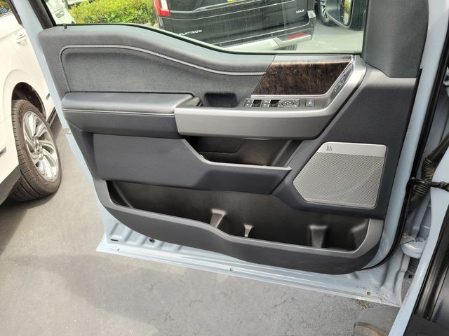 Used 2025 Gray Ford Lariat image 26