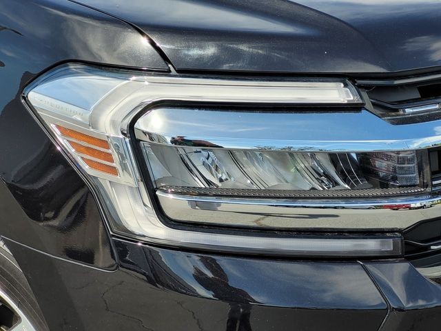 Used 2024 Black Ford Limited image 11