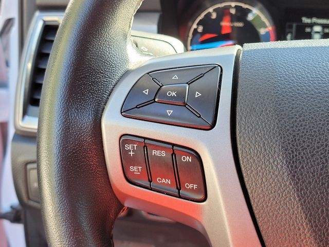 Used 2021 White Ford XLT image 20