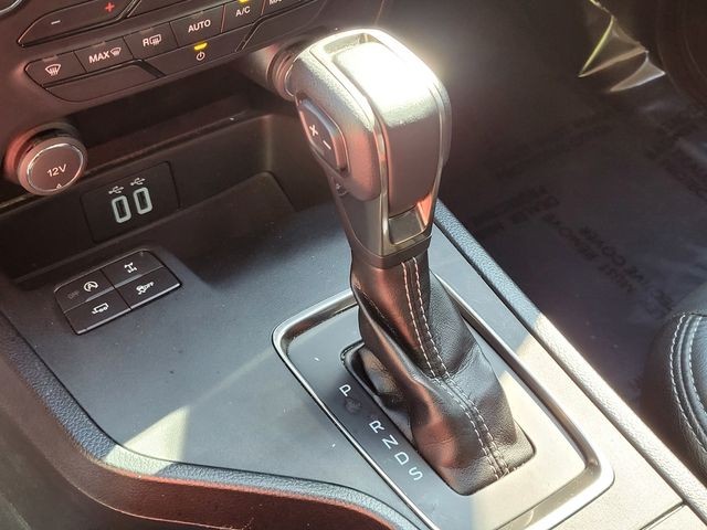 Used 2021 White Ford XLT image 22