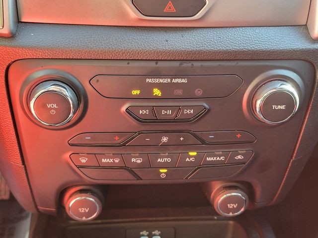 Used 2021 White Ford XLT image 24