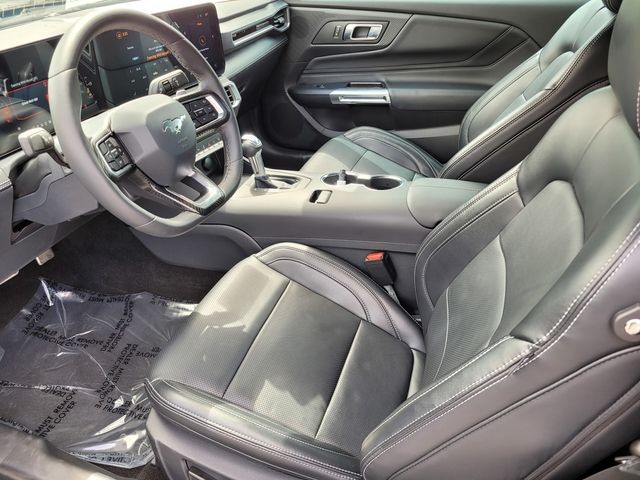 Used 2025 Black Ford GT Premium image 12