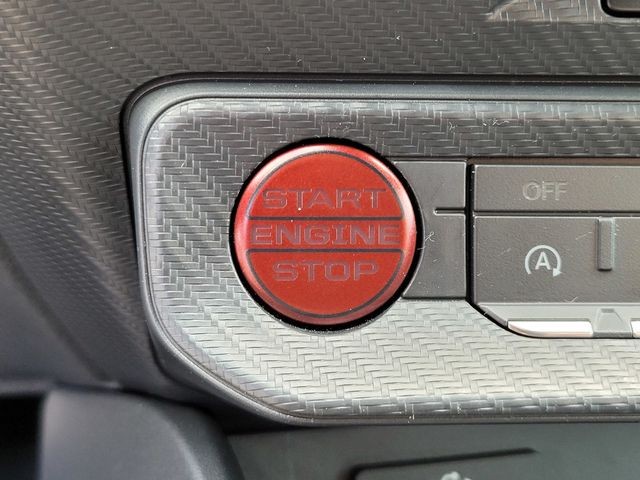 Used 2025 Black Ford GT Premium image 24