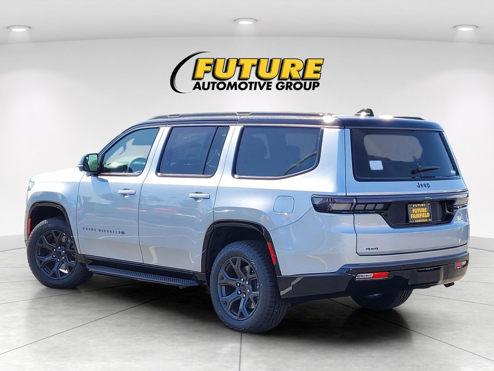 New 2026 Silver-Zynith Exterior Paint Jeep Upland image 5