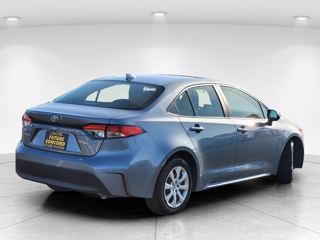 Used 2023  Toyota LE image 6