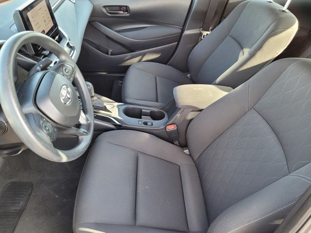 Used 2023  Toyota LE image 12