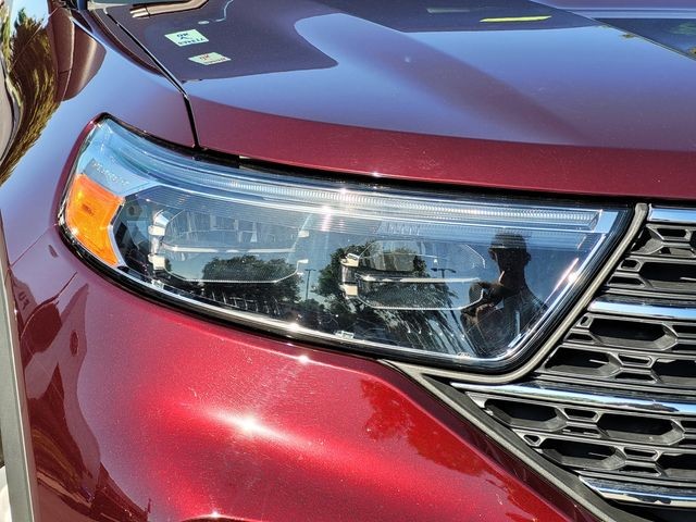 Used 2022 Red Ford XLT image 11