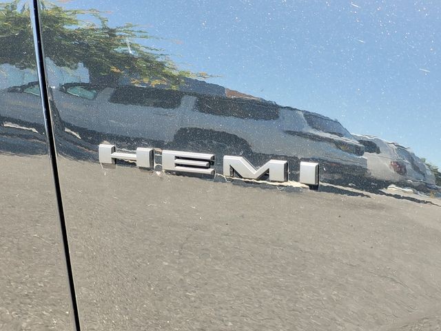 New 2026 Diamond Black Clear-Coat Exterior Paint Dodge GT HEMI V8 image 25