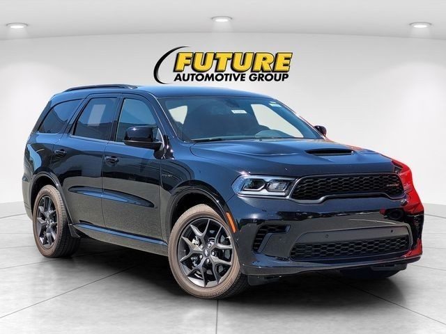 New 2026 Diamond Black Clear-Coat Exterior Paint Dodge GT HEMI V8 image 42