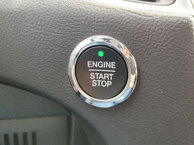Used 2024 Gray Ford SEL image 25