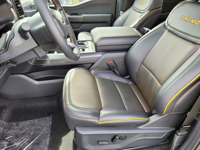 New 2026 Agate Black Metallic Ford Tremor® image 15