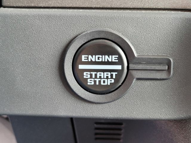 Used 2025 White Ford Big Bend image 25
