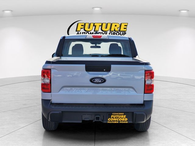New 2026 Space White Metallic Ford XL image 4