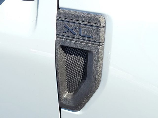 New 2026 Space White Metallic Ford XL image 49