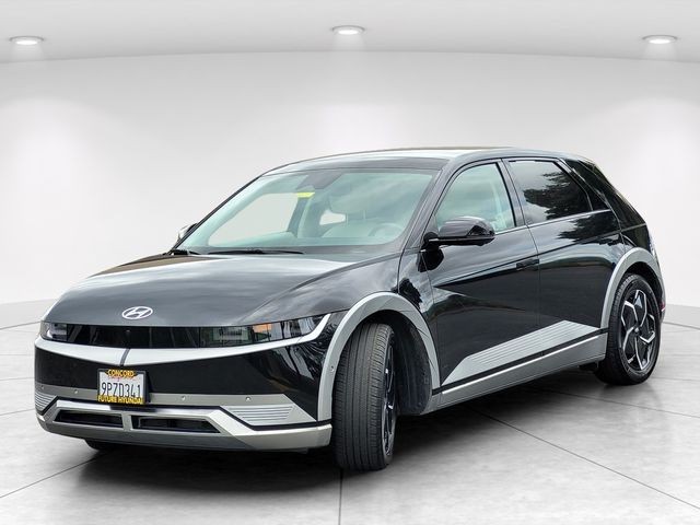 Certified Used 2024 Black Hyundai Limited image 2