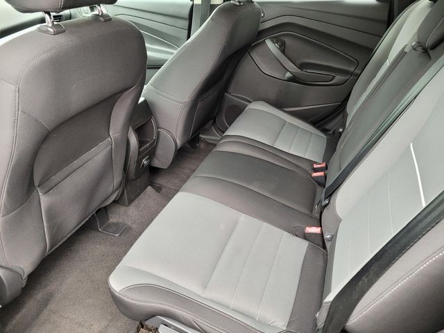 Used 2014 Gray Ford SE image 17
