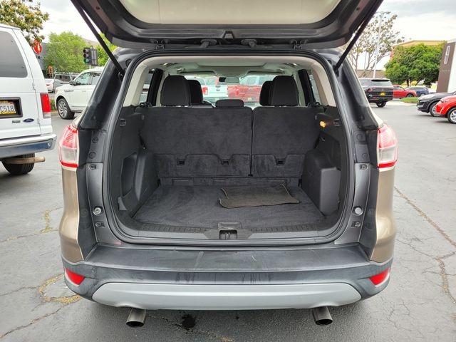 Used 2014 Gray Ford SE image 18
