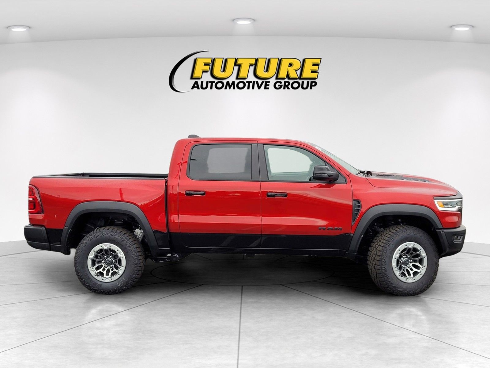 New 2026 Molten Red Pearl-Coat Exterior Paint RAM RHO image 8
