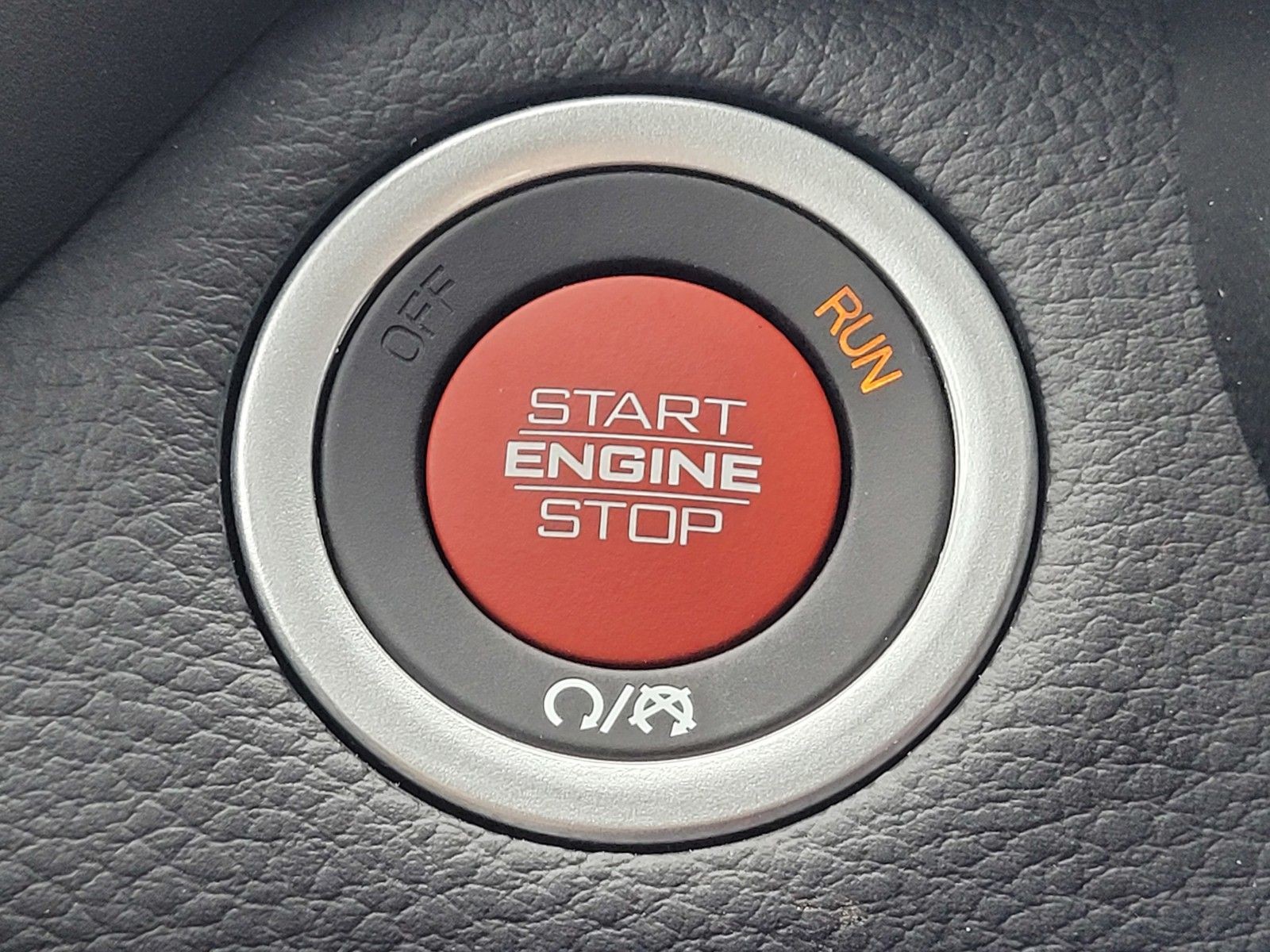 New 2026 Molten Red Pearl-Coat Exterior Paint RAM RHO image 23