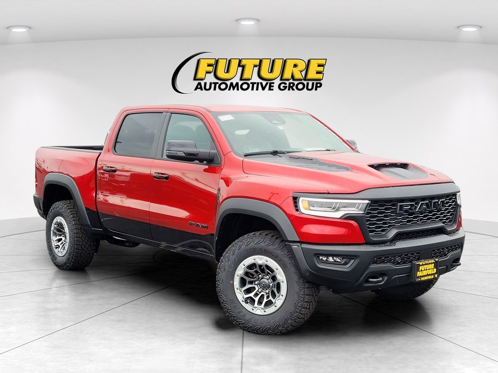 New 2026 Molten Red Pearl-Coat Exterior Paint RAM RHO image 26