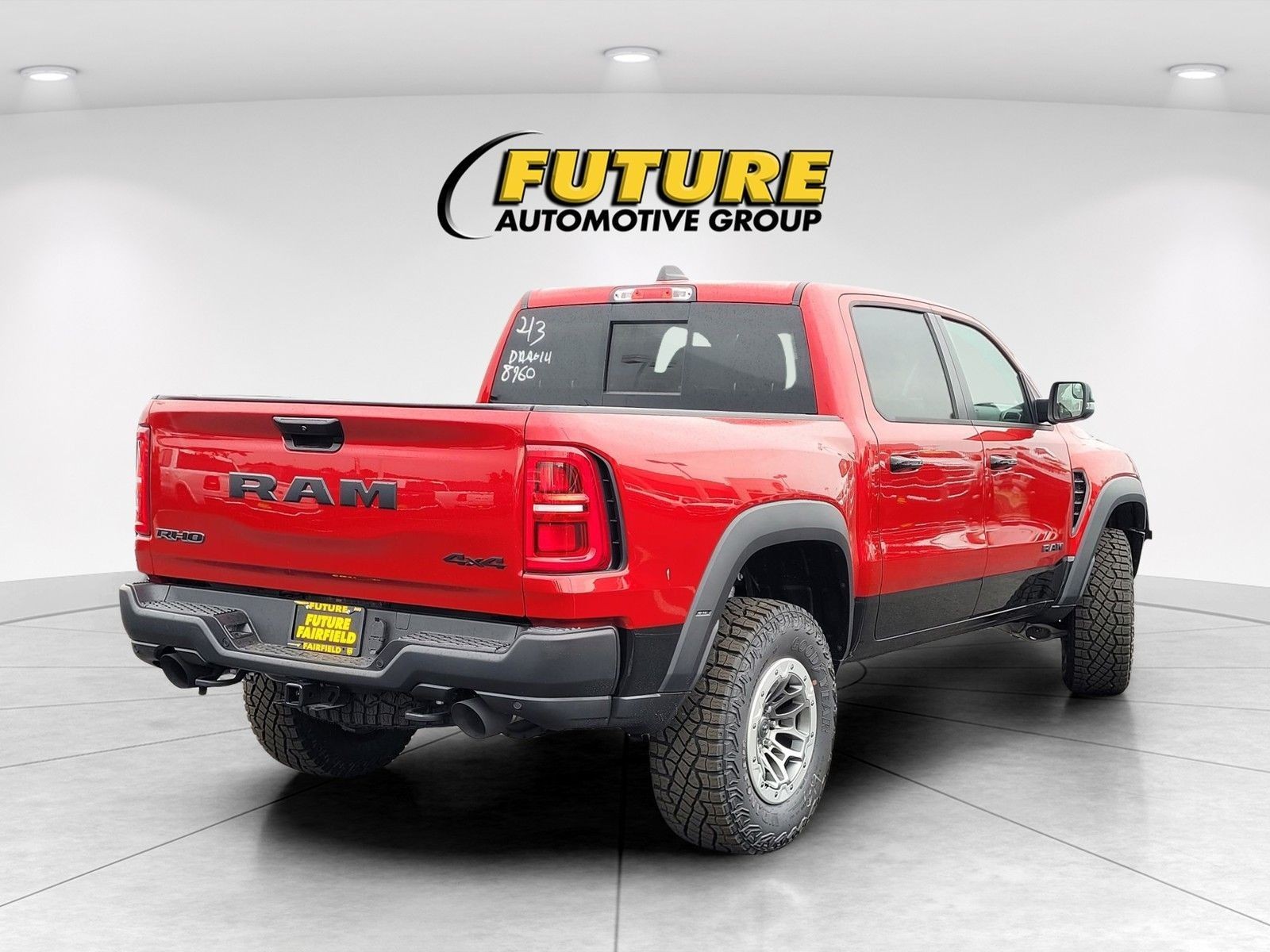 New 2026 Molten Red Pearl-Coat Exterior Paint RAM RHO image 31
