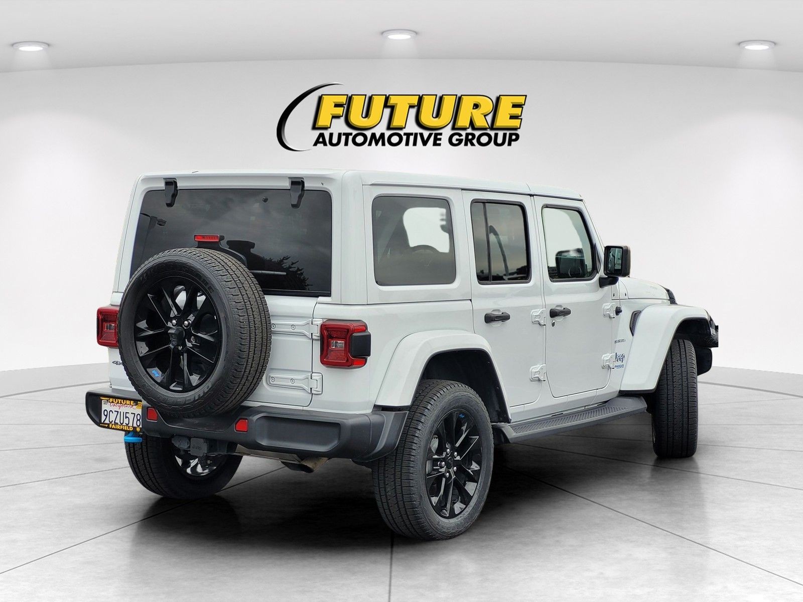 Used 2022 White Jeep Unlimited Sahara 4xe image 7
