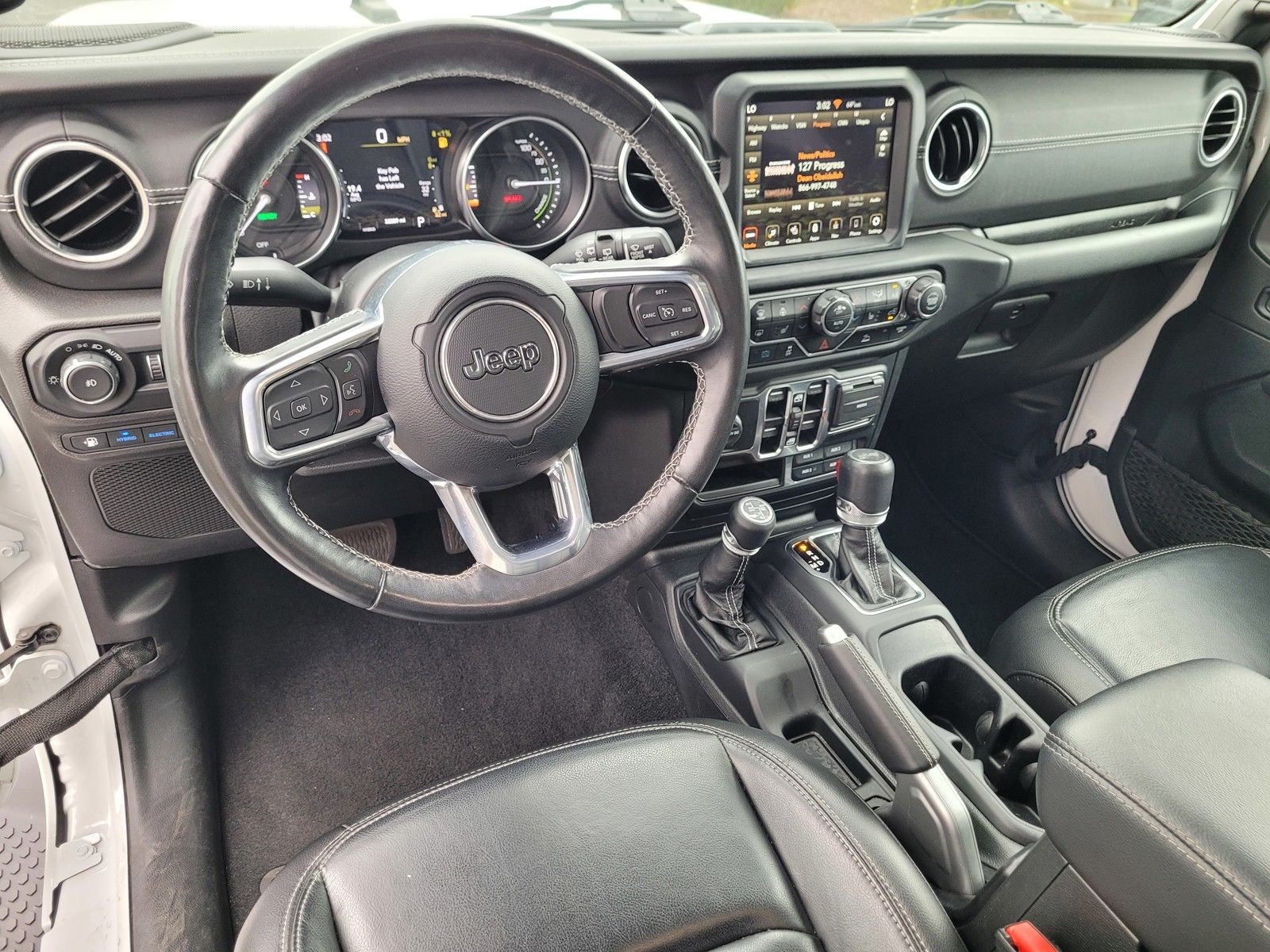 Used 2022 White Jeep Unlimited Sahara 4xe image 13