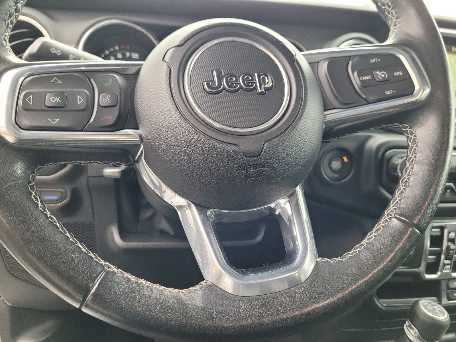 Used 2022 White Jeep Unlimited Sahara 4xe image 19