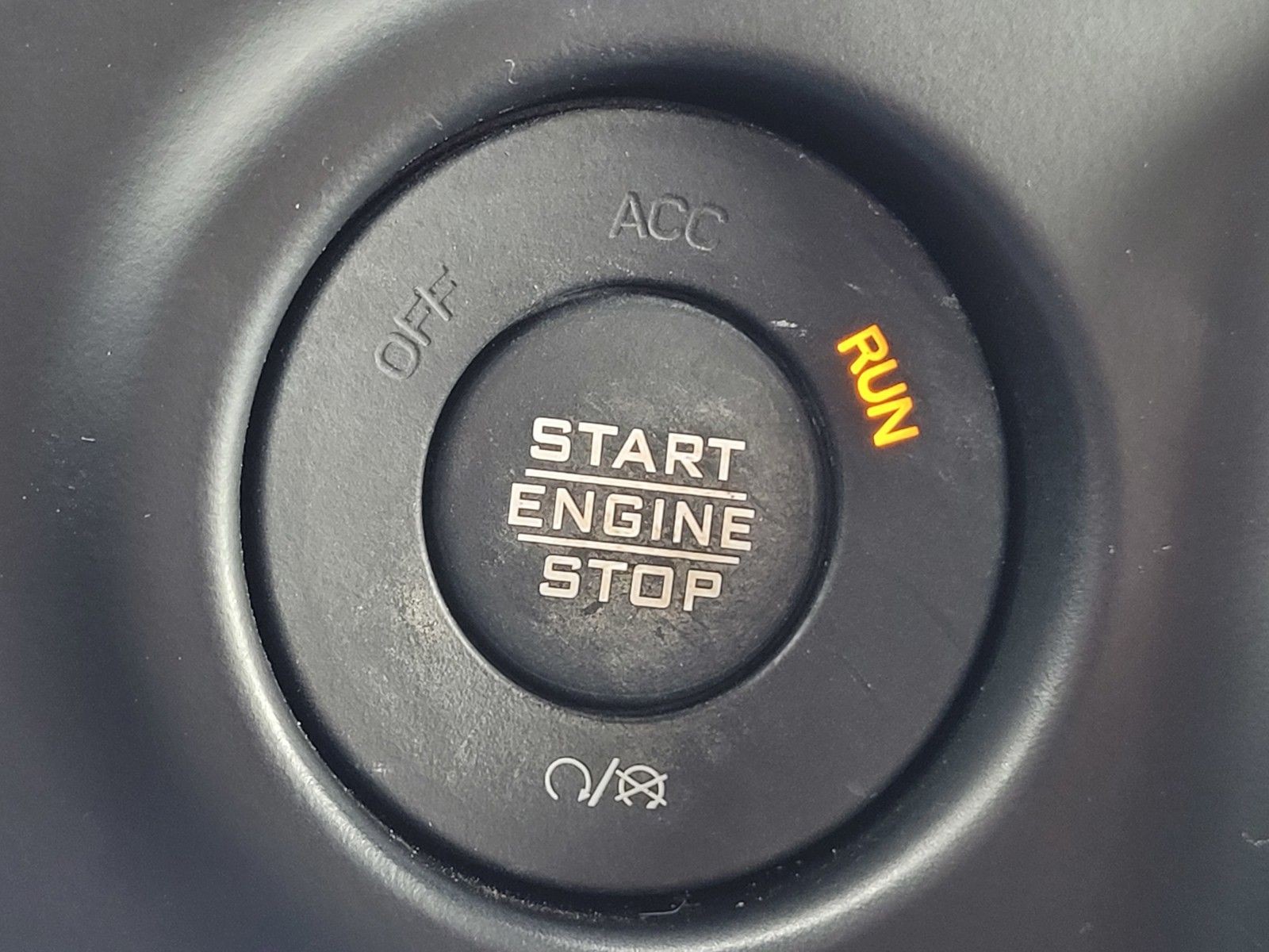 Used 2022 White Jeep Unlimited Sahara 4xe image 24
