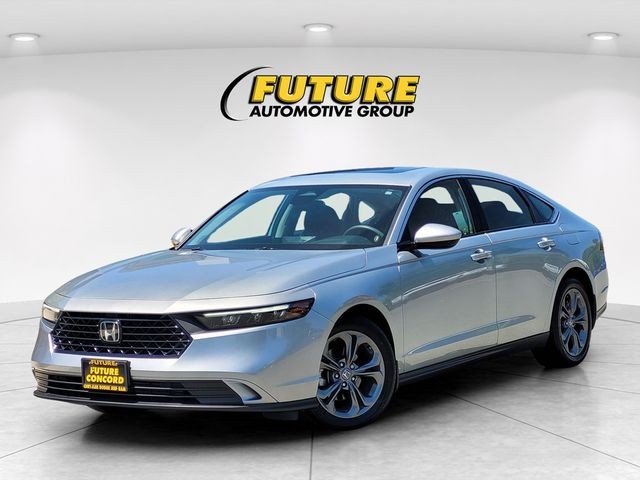 Used 2024 Silver Honda EX image 4