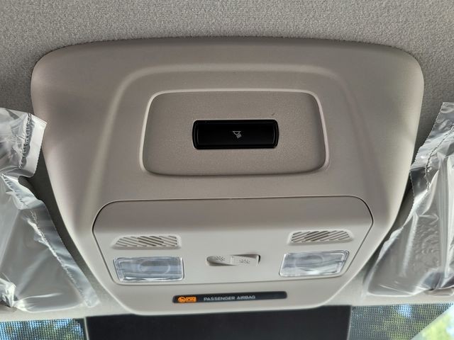 New 2026 Oxford White Ford Cargo Van image 17